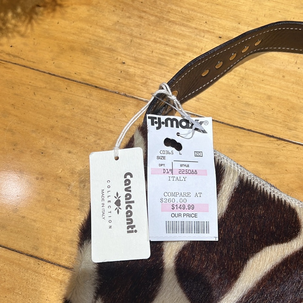 Handbag - Picture 2 of 4